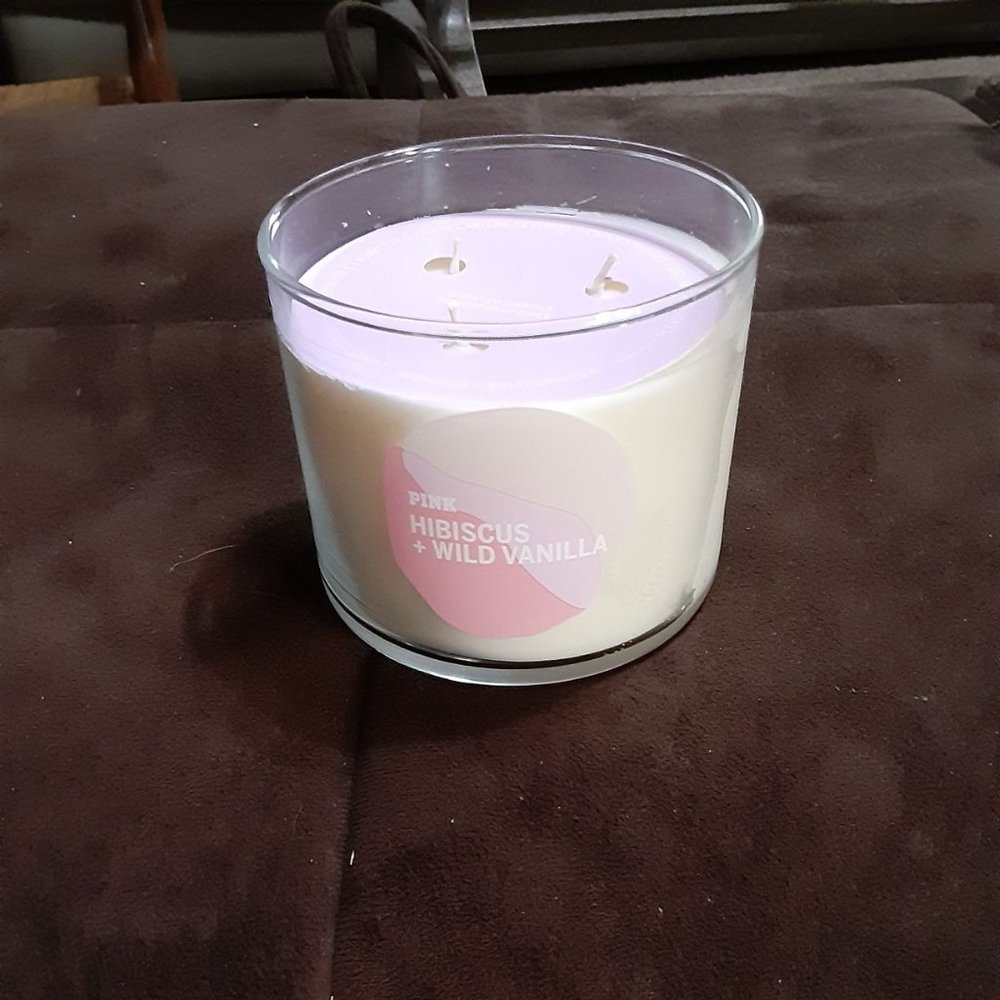 🔥VS PINK 3 WICK CANDLE🔥
